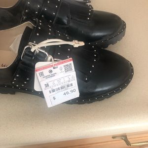 Children’s black oxfords